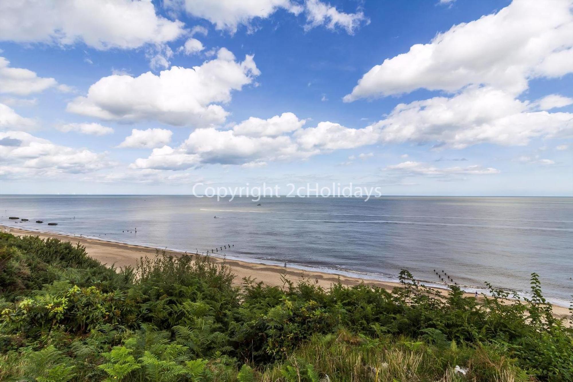 Brilliant Caravan With A Partial Sea View In Suffolk Ref 32026Az Lowestoft Εξωτερικό φωτογραφία